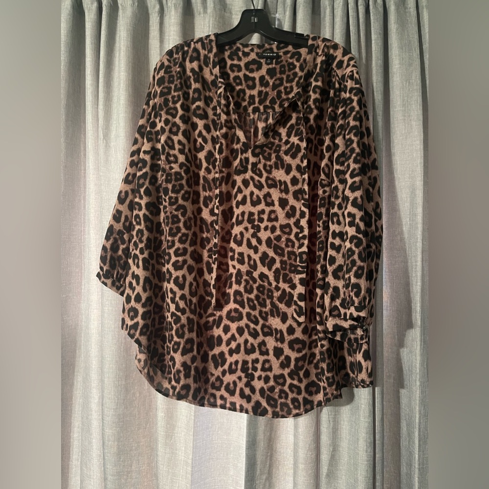 Torrid, Georgette, Size 3